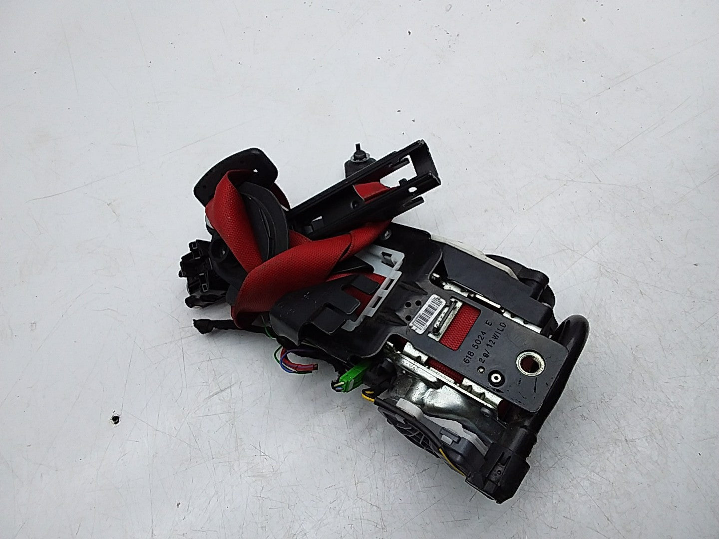 MERCEDES C-CLASS W204 SEAT BELT FRONT LEFT PASSENGER SIDE A2048602385 FMS226 NSF