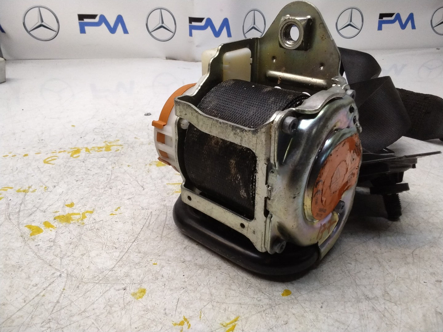 MERCEDES A CLASS  FRONT LEFT SEAT BELT WITH PRETENSIONER A1778600700 FMS186 NSF